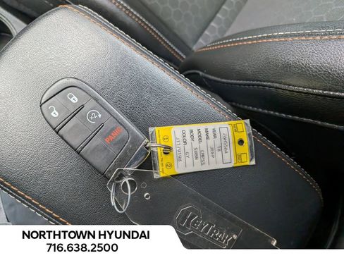 Used 2018 Jeep Compass Latitude w/ Popular Equipment Group image 18