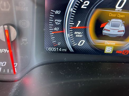 Used 2014 Chevrolet Corvette Stingray Coupe RWD image 16