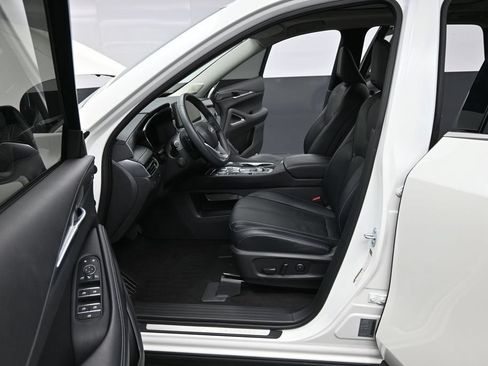 Used 2023 INFINITI QX60 Luxe w/ Performance Audio Package AWD/4WD image 14