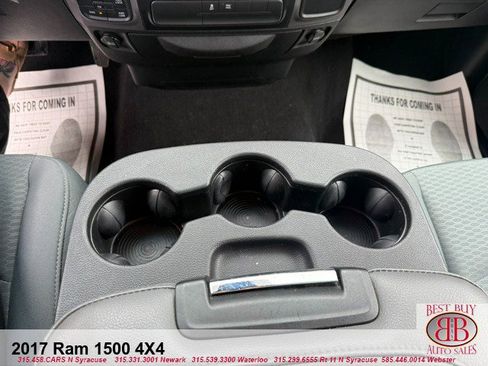 Used 2017 RAM 1500 Express image 21