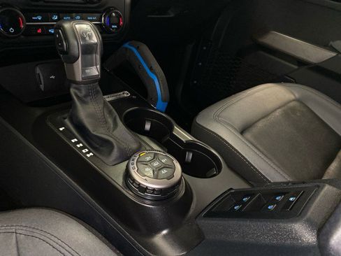 Used 2023 Ford Bronco Black Diamond w/ Sasquatch Package image 25