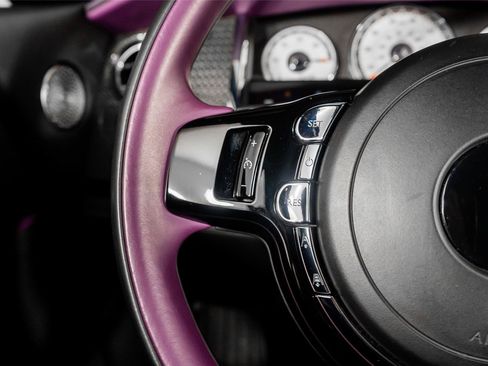 Used 2020 Rolls-Royce Wraith RWD image 49