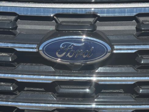 New 2026 Ford Explorer Active image 22