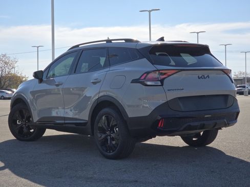 Used 2025 Kia Sportage X-Line w/ Premium Package image 15