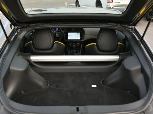 Used 2023 Nissan Z w/ Floor Mat Package (L93) RWD image 15