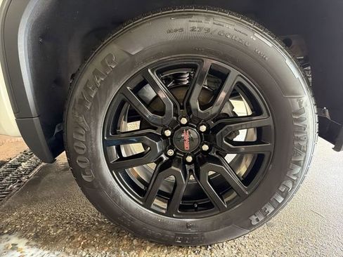 Certified 2021 GMC Sierra 1500 Elevation AWD/4WD image 10