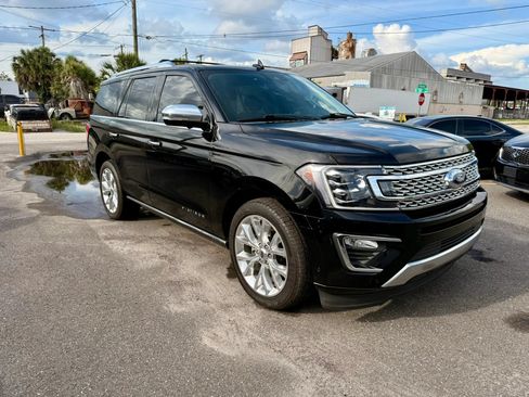 Used 2018 Ford Expedition Platinum RWD image 7