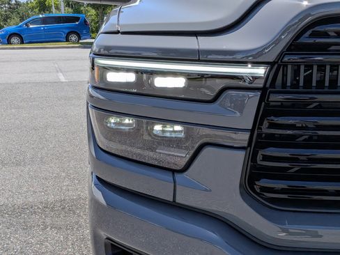 New 2026 RAM 2500 Laramie AWD/4WD image 9