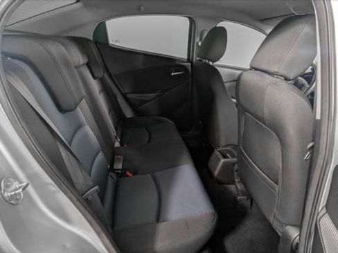 Used 2018 Toyota Yaris iA FWD image 21