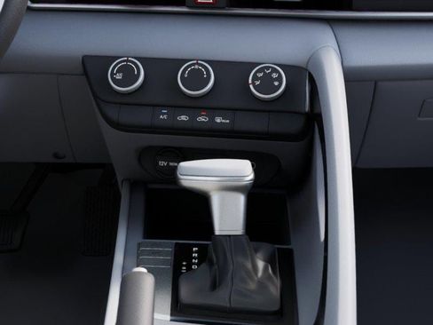 New 2025 Hyundai Elantra SE image 16