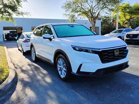 Used 2023 Honda CR-V EX image 1