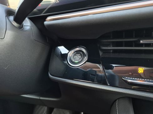 New 2025 Buick Envision Sport Touring image 16