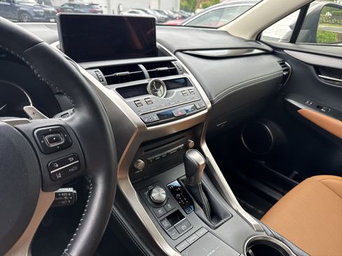Used 2019 Lexus NX 300h AWD w/ Premium Package image 8