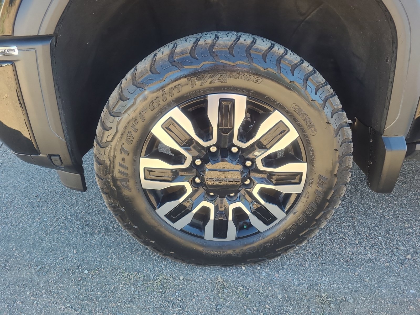 Used 2024 GMC Sierra 2500 Denali Ultimate w/ LPO, GMC Protection Package AWD/4WD image 26