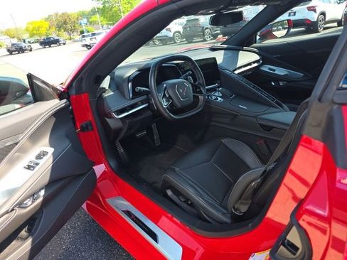 Used 2022 Chevrolet Corvette Stingray Coupe w/ 1LT RWD image 14
