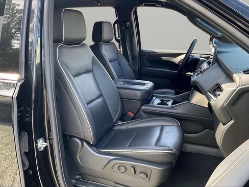 Used 2024 Chevrolet Tahoe Premier image 24