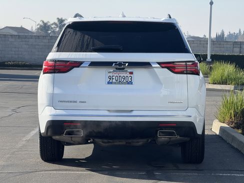 Certified 2023 Chevrolet Traverse Premier w/ LPO, Floor Liner Package image 6