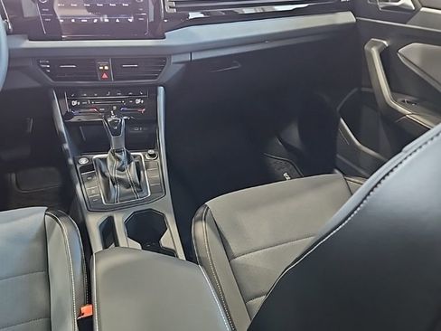 New 2026 Volkswagen Jetta SE FWD image 23
