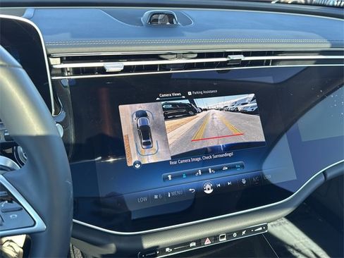 Certified 2025 Mercedes-Benz E 450 4MATIC Sedan image 18