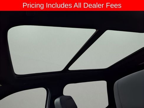 New 2025 Toyota Tundra Platinum AWD/4WD image 17