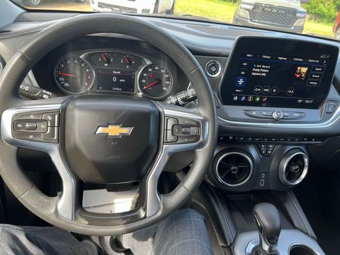 Used 2024 Chevrolet Blazer LT w/ Convenience Package FWD image 26