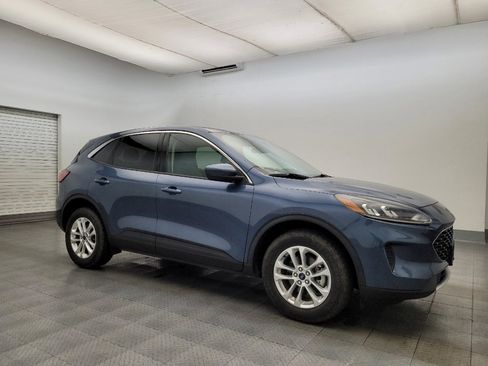 Used 2020 Ford Escape SE image 11