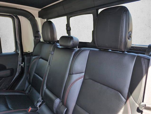 Used 2021 Jeep Gladiator Rubicon AWD/4WD image 22