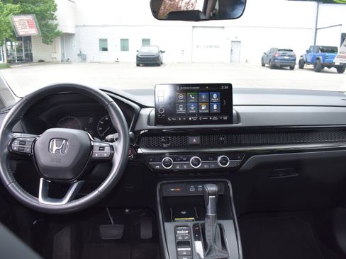 Used 2024 Honda CR-V EX-L image 31