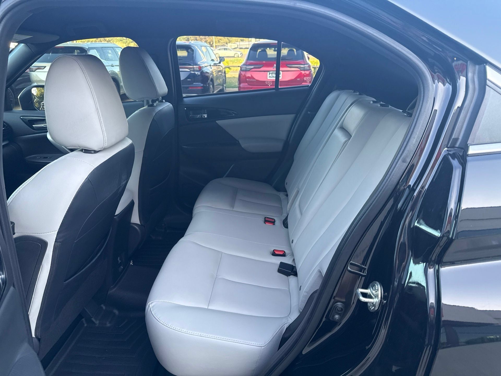 Used 2023 Mitsubishi Eclipse Cross SEL AWD/4WD image 5