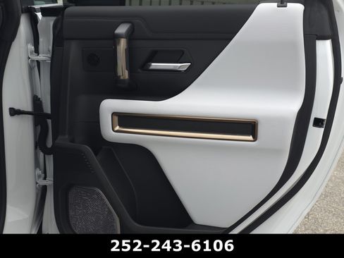 Used 2025 GMC Hummer EV 3X AWD/4WD image 53