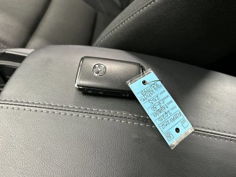 Certified 2025 MAZDA CX-30 AWD 2.5 S image 12