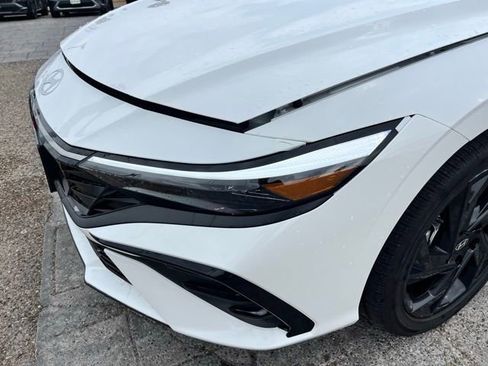New 2026 Hyundai Elantra SEL Sport Premium FWD image 13