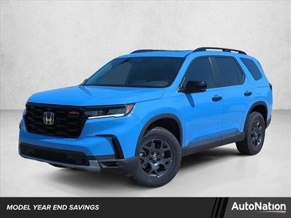 New 2025 Honda Pilot TrailSport
