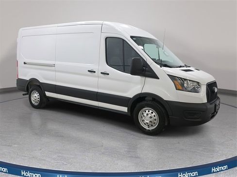 Used 2026 Ford Transit 250 148 Medium Roof Extended AWD w/ Load Area Protection Package image 5