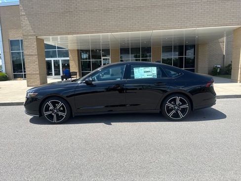 New 2026 Honda Accord SE image 1
