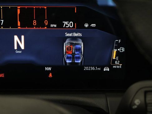 Used 2024 Ford Mustang GT Premium image 15