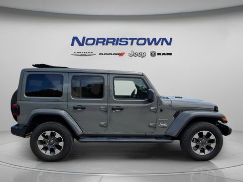 Certified 2022 Jeep Wrangler Unlimited Sahara w/ LED Lighting Group AWD/4WD image 7