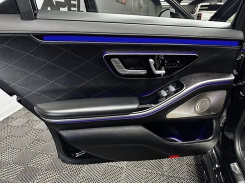 Used 2022 Mercedes-Benz S 580 S 580 w/ AMG Line Package image 45