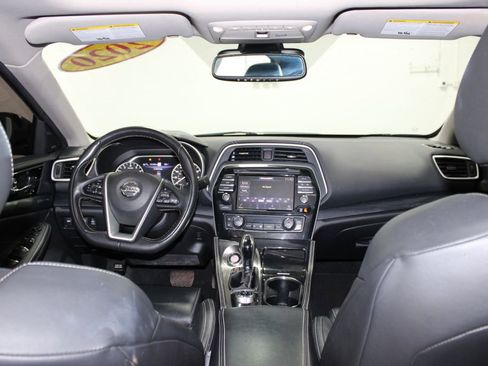 Used 2020 Nissan Maxima Platinum w/ Sport Mat Group FWD image 23