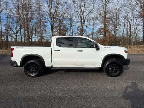 Used 2024 Chevrolet Silverado 1500 ZR2 w/ ZR2 Bison Edition image 11