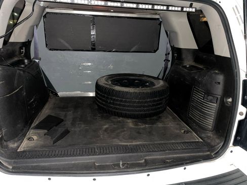 Used 2013 Chevrolet Tahoe 2WD image 16