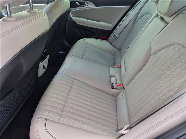 Used 2023 Genesis G70 3.3T RWD image 18