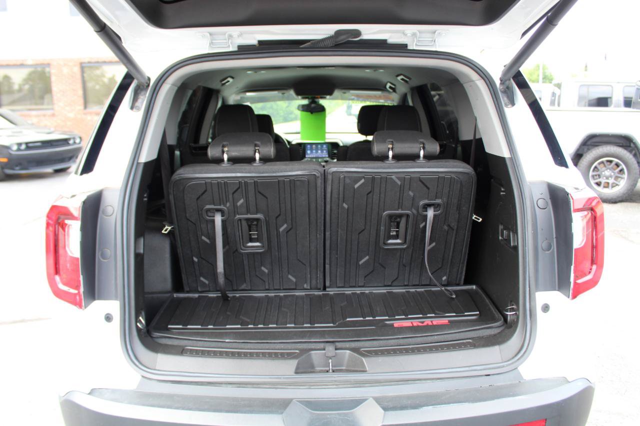 Used 2023 GMC Acadia SLE w/ Driver Convenience Package AWD/4WD image 13