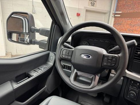 New 2025 Ford F250 XL w/ XL Chrome Package image 13