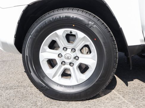 Used 2022 Toyota 4Runner SR5 image 47