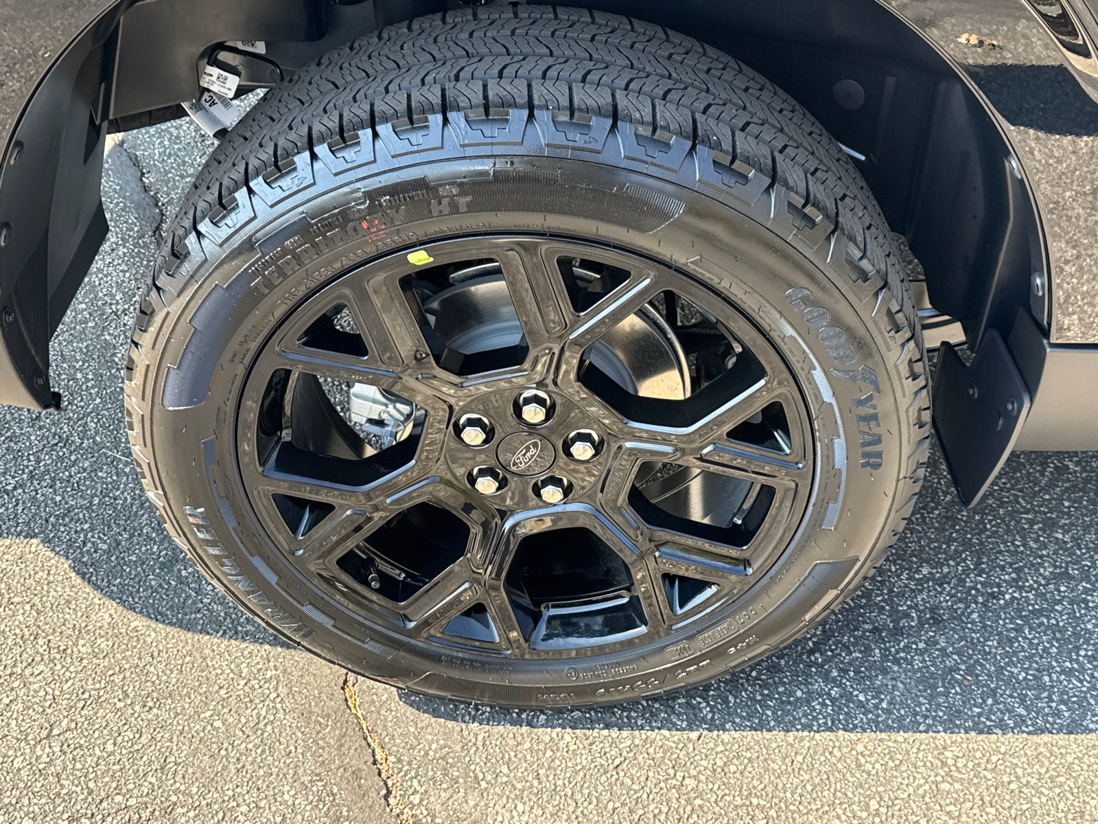 New 2026 Ford Maverick XLT w/ Black Appearance Package AWD/4WD image 18