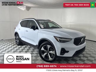Used 2026 Volvo XC40 B5 Plus AWD/4WD video 1