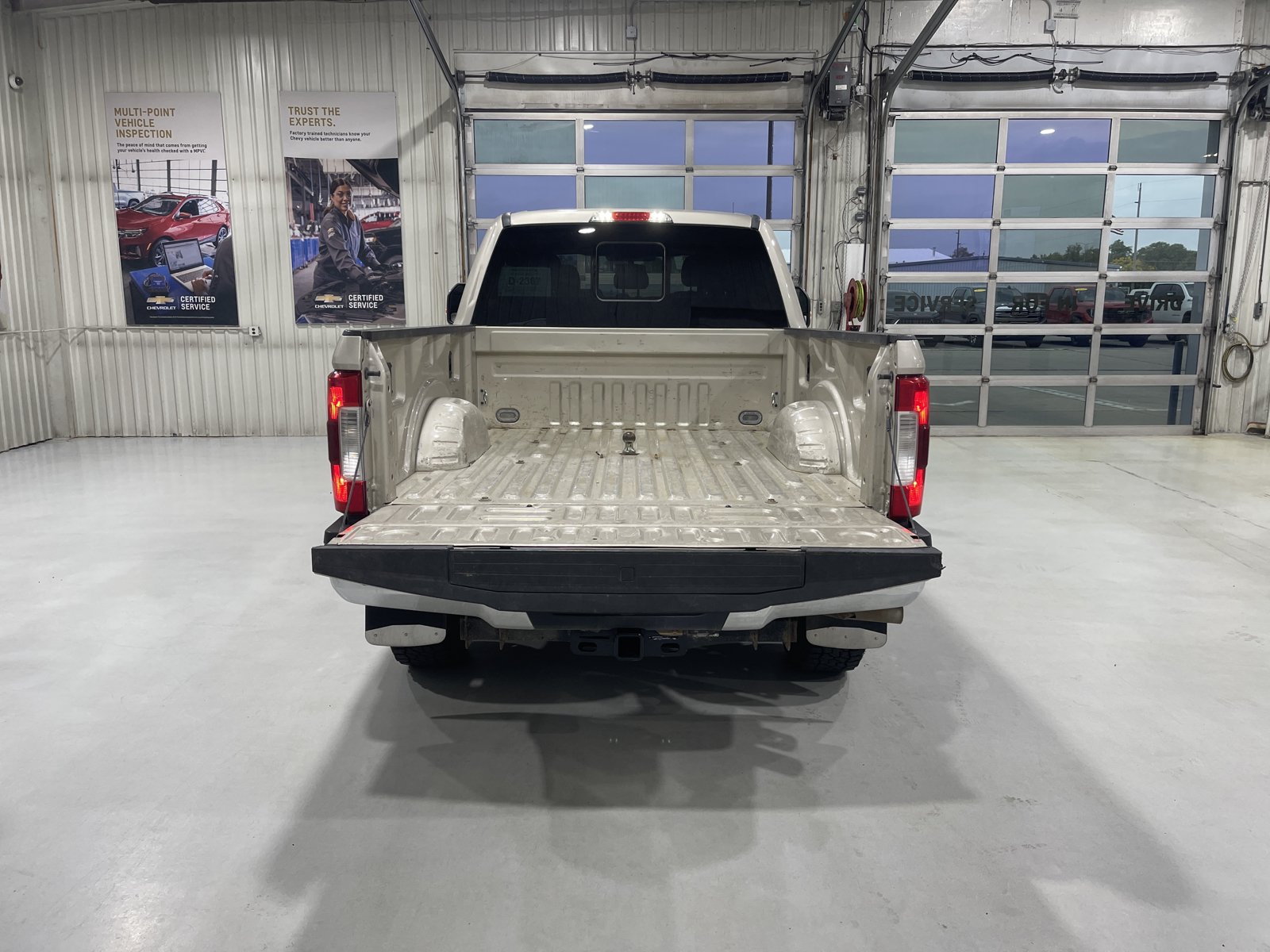 Used 2017 Ford F250 Lariat w/ Chrome Package AWD/4WD image 15