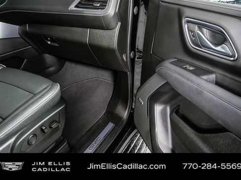 Used 2022 GMC Yukon SLT w/ SLT Premium Package RWD image 26