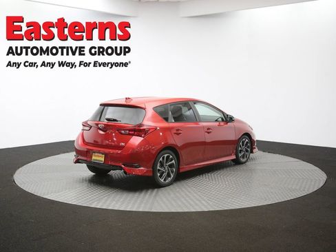 Used 2018 Toyota Corolla iM w/ Carpet Mat Package (TMS) image 38